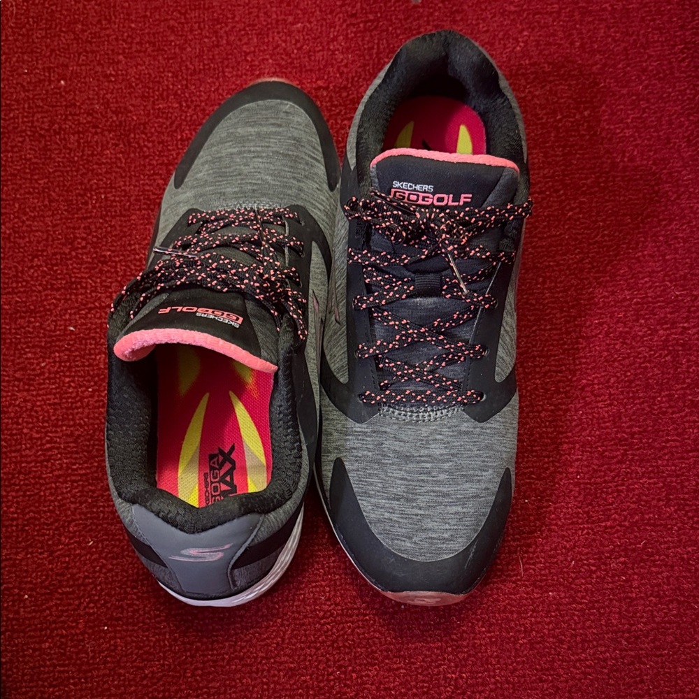 Skechers Black and Gray Golf Shoes with Pink Highlights